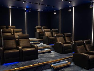 RESIDENTS CINEMA